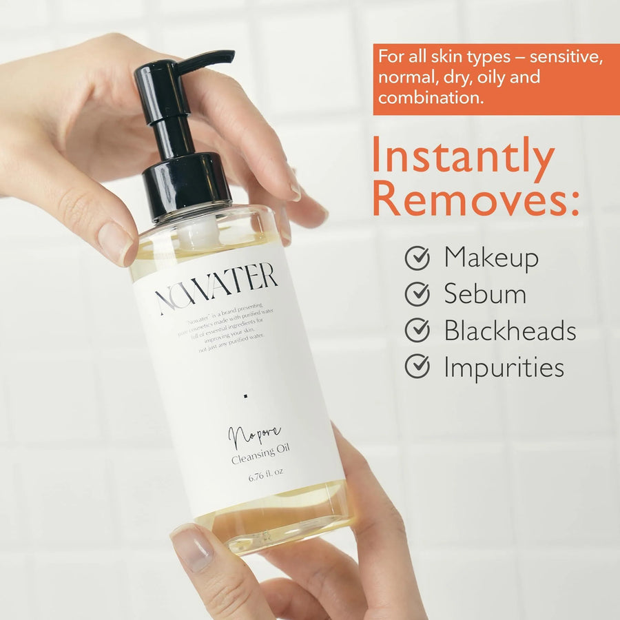 Makeup cleansing oil for blackheads in a clear bottle with a pump, removing makeup, sebum, and impurities.