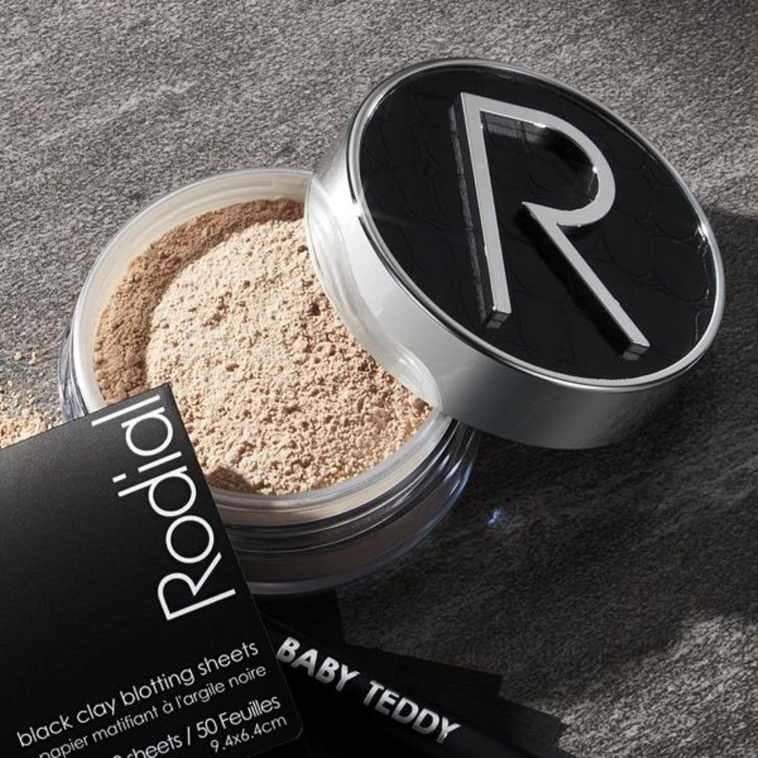 Glass Powder 0.63 Oz - Skin-Perfecting Loose Setting Powder for a Soft-Focus Glow, Blurring &amp; Shine-Control for a Smooth, Luminous Glass Skin Look