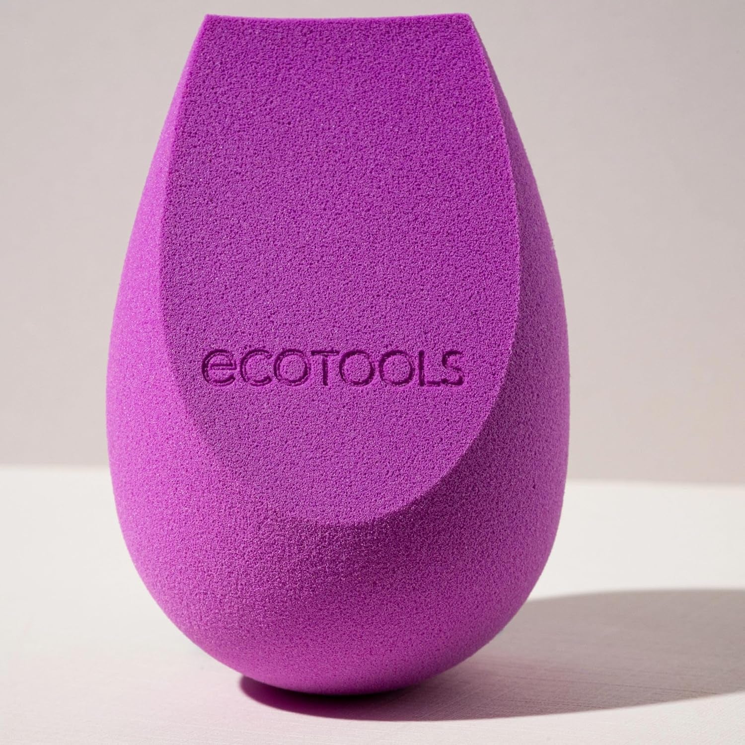 Bioblender Makeup Sponge, Compostable Makeup Blender, for Liquid &amp; Cream Foundation, Sustainable, Seamless Application, Eco-Friendly Beauty Sponge, Cruelty-Free &amp; Latex Free, 1 Count