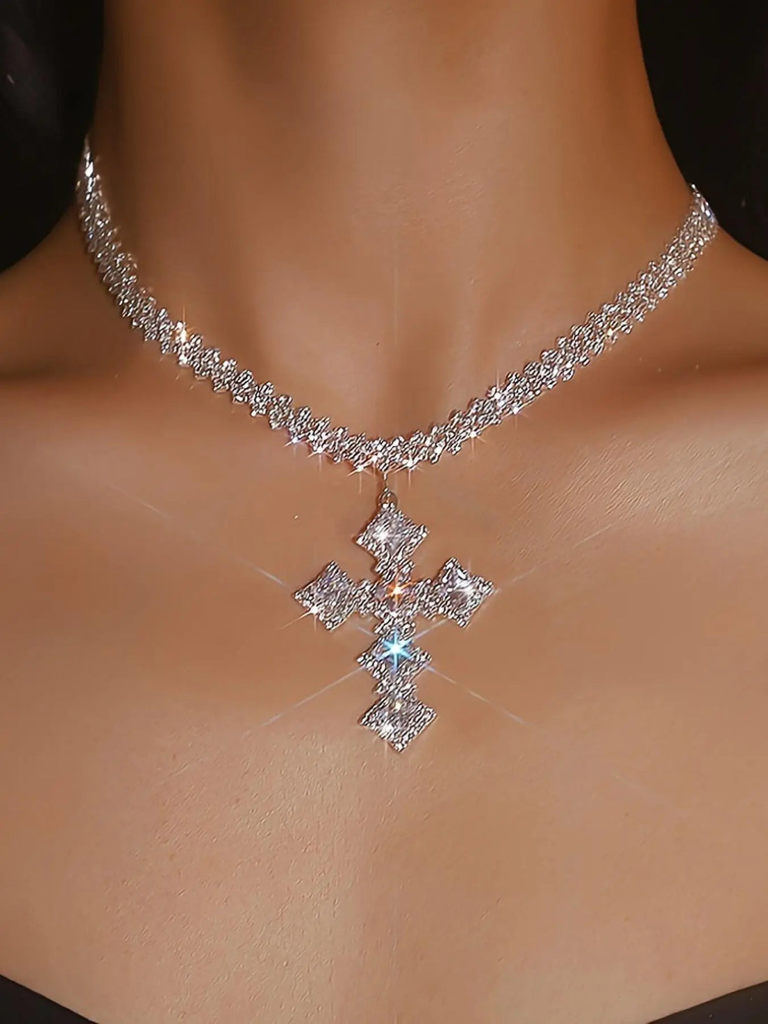 Elegant Luxury Rhinestone Decor Cross Statement Necklace for Women, Gorgeous Matching Necklace, Chic Jewelry for Party, Daily Clothing Decor, Rhinestone Decorated Necklace, Cross Necklaces